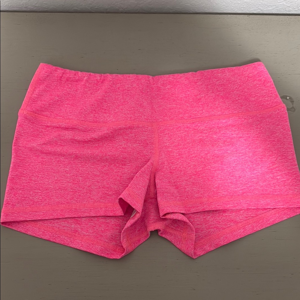 FLEO Women's Pink Shorts